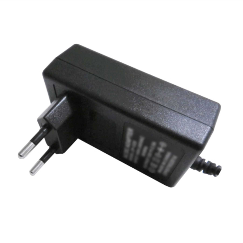 Fonte Chaveada - 6Vdc - 3A - Plug 5,5x2,1 (+) - Bivolt - Ref. 1453