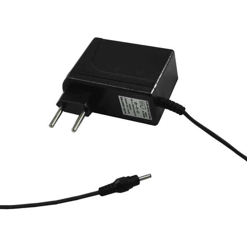 Fonte Notebook Positivo - 5Vdc - 3A - Parede - Plug 3,0x1,1 (+) - Bivolt - Ref. 226