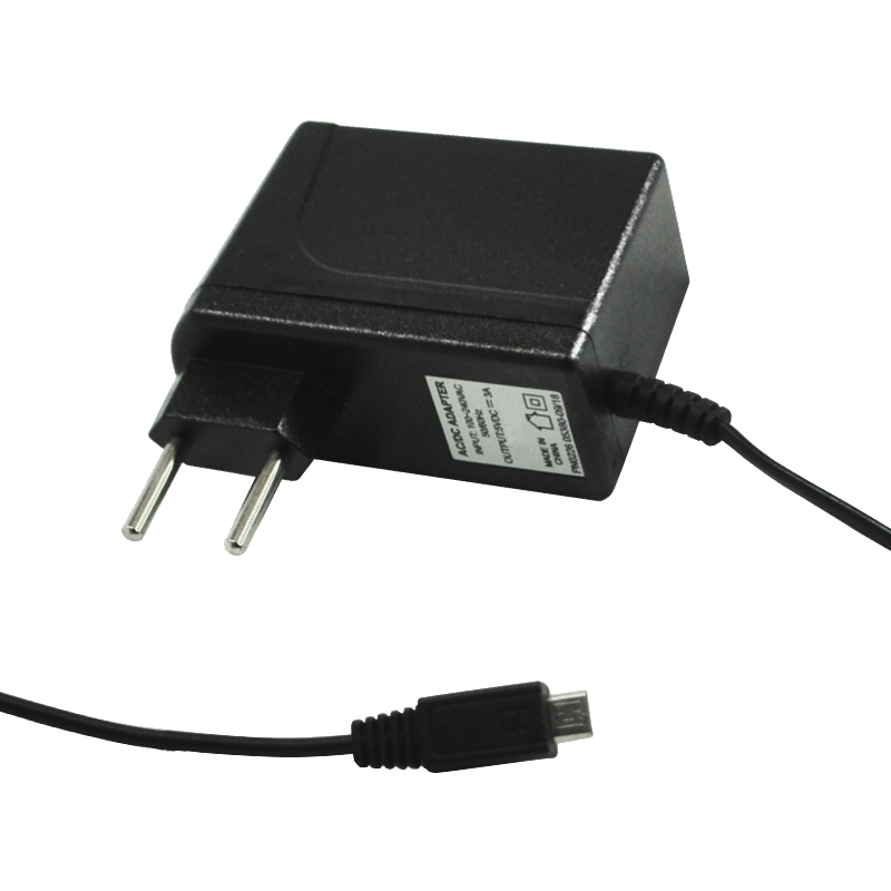 Fonte Tablet - 5Vdc - 2A - Plug Mini-USB V8 - Bivolt - Ref. 490