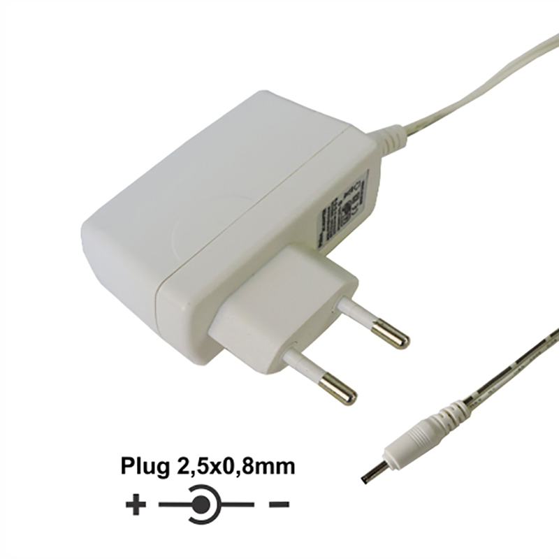 Fonte Tablet - 5Vdc - 3A - Plug 2,5x0,8 (+) - Bivolt - Ref. 534