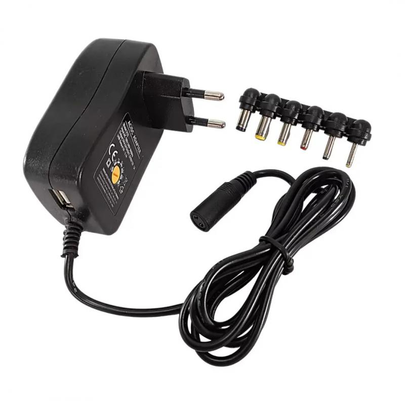 Fonte Chaveada Ajustável - 3/4,5/5/6/7,5/9/12Vdc - 24W - Plug Diversos (+) - Bivolt - Ref. 2238